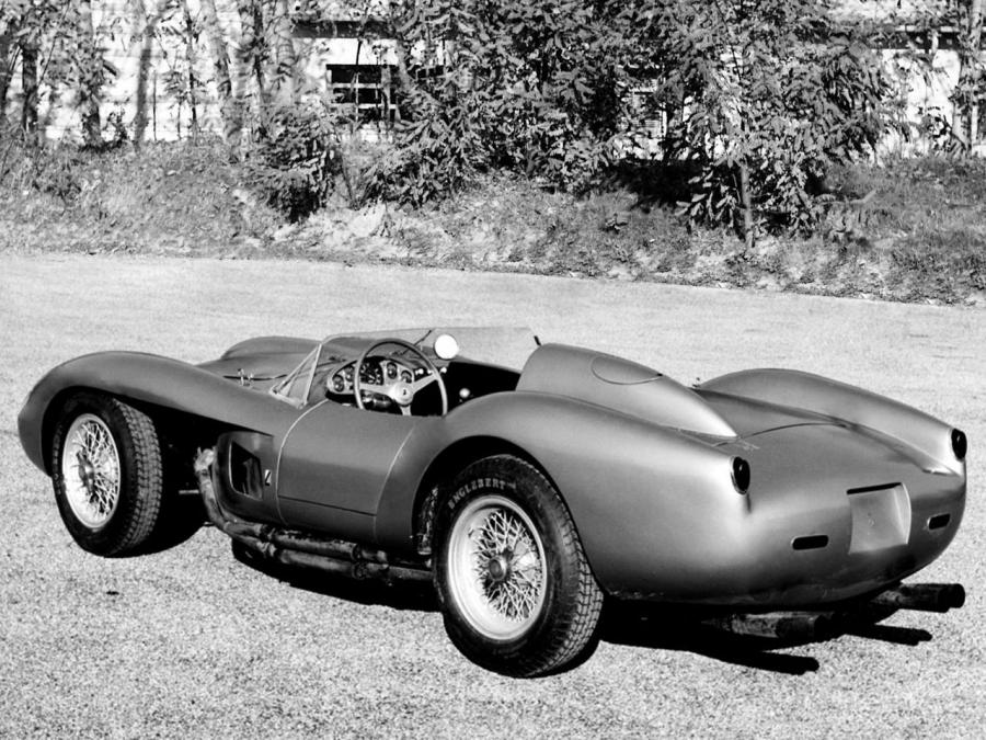  Ferrari 250 Testarossa Scaglietti Spyder (0710TR) 1957 года  (фото 4 из 4)
